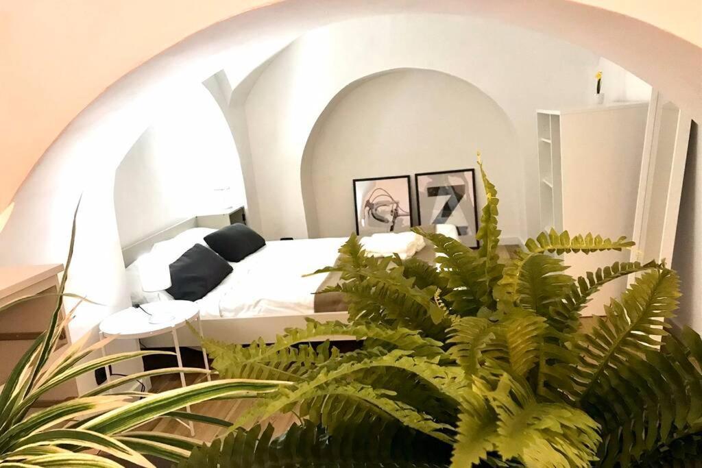 Oli'S Charming House Villa คาตาเนีย ภายนอก รูปภาพ